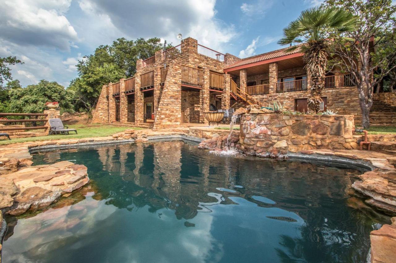 Idwala Le Ingwe Lodge Hekpoort Esterno foto