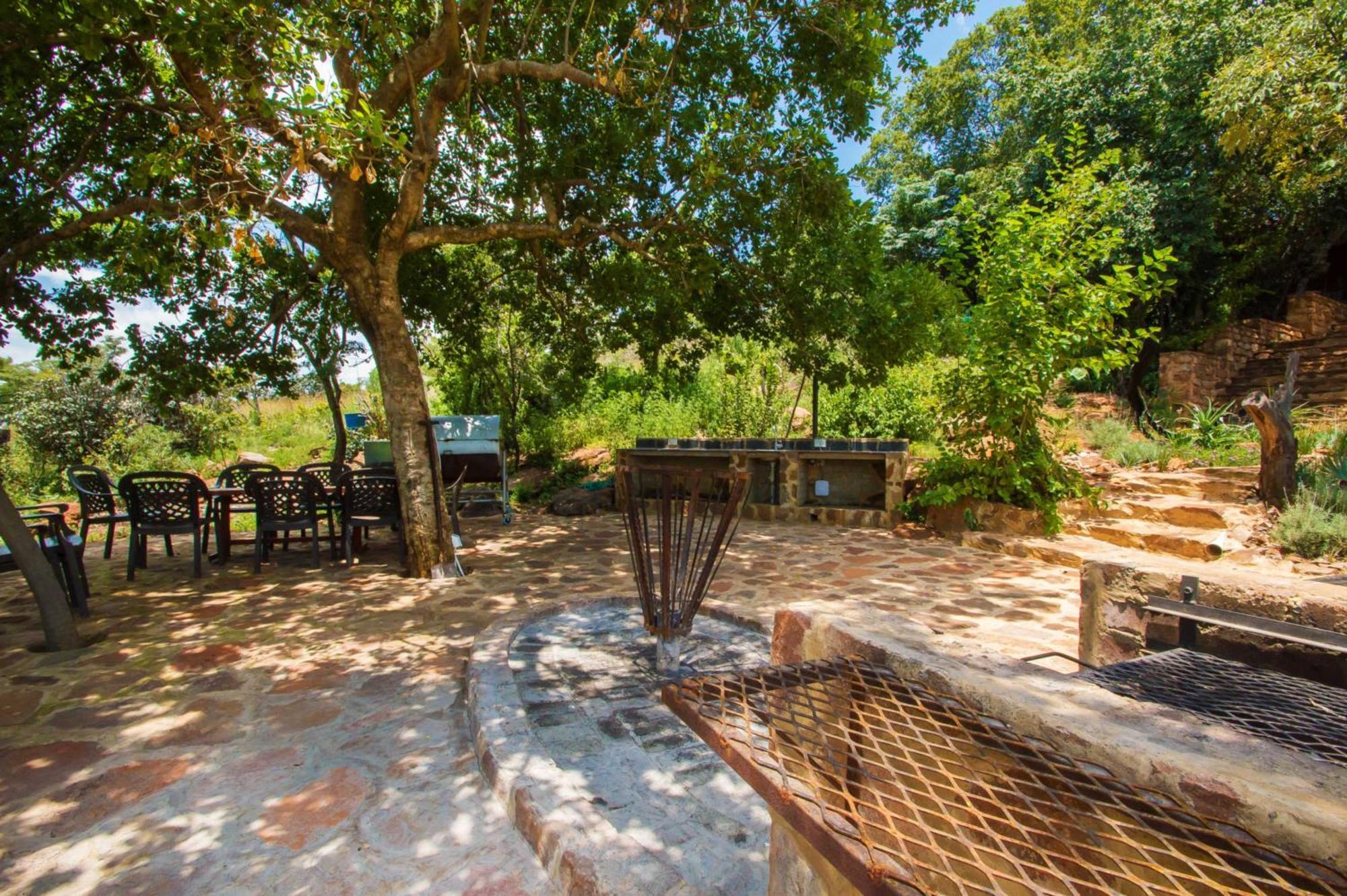Idwala Le Ingwe Lodge Hekpoort Esterno foto