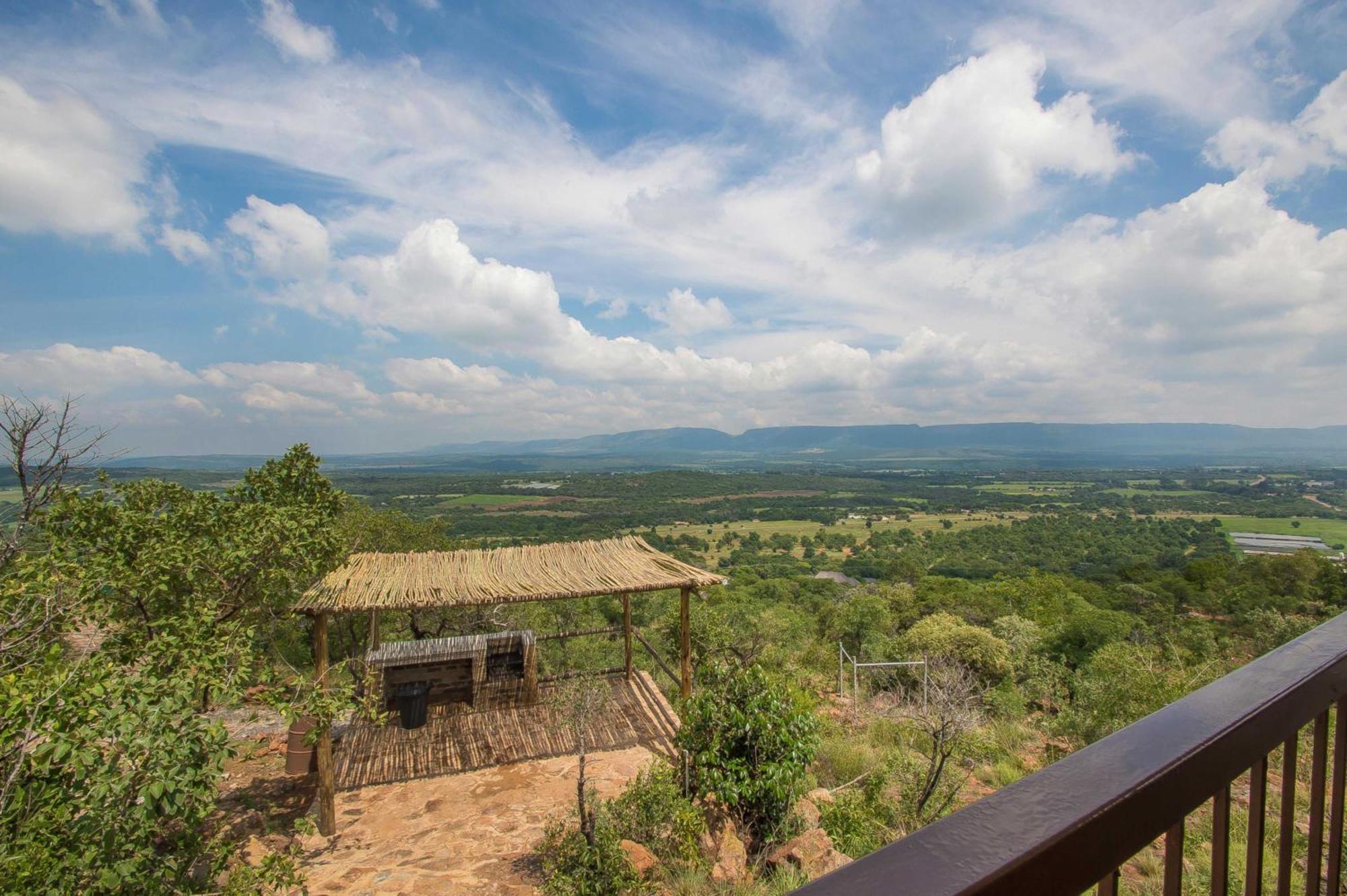 Idwala Le Ingwe Lodge Hekpoort Esterno foto