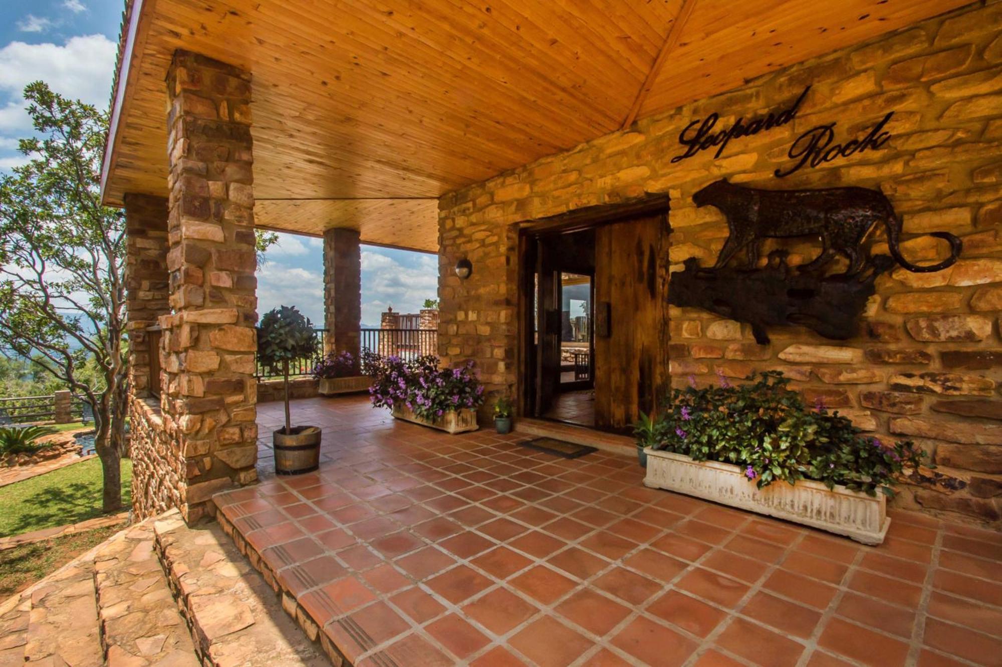 Idwala Le Ingwe Lodge Hekpoort Esterno foto